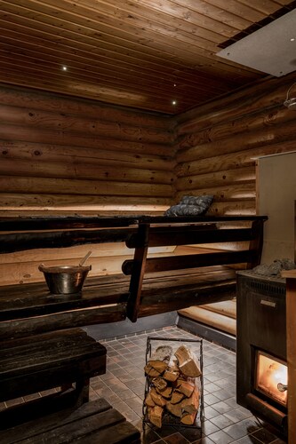 North Savonia, Log cottage and Lakeside sauna,  rental cottage.