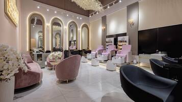 Hair salon