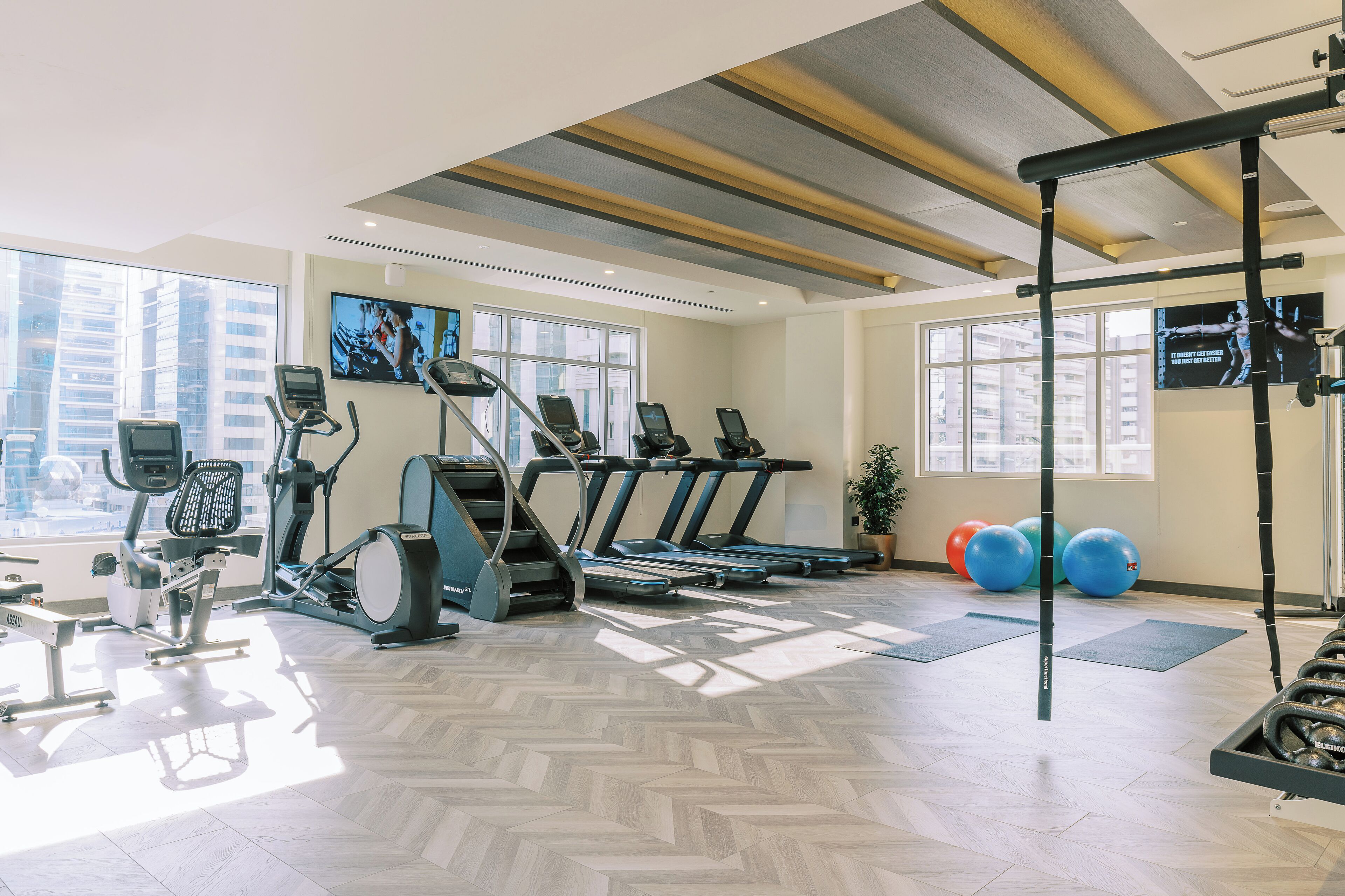 Foto - Khalidia Palace Hotel Dubai by Mourouj Gloria