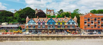 Beachcliff Hotel and Apartments