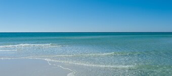 Serenity Cottage-Pool, Private Beach- Dog Friendly