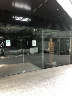 Exterior - Harbour views at Docklands, Melbourne. Next to Marvel stadium (Docklands)