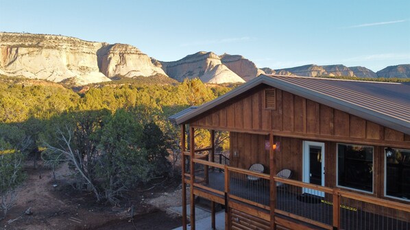 Exterior - Overlook Casita | Private Hot tub | Zion NP (Orderville)