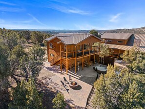 Unclassified image, 4 of 30, button - Overlook Casita | Private Hot tub | Zion NP (Orderville)