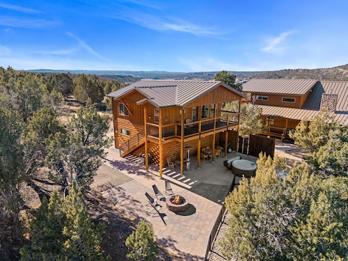 Overlook Casita | Private Hot tub | Zion NP