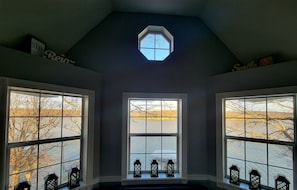 Interior -  Lake Eufaula, Ok lakefront home with private boat dock in Arrowhead State Park (Canadian)