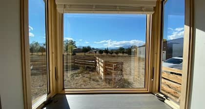 Large Home w/ Hot Tub and 360 mountain views near Salida!