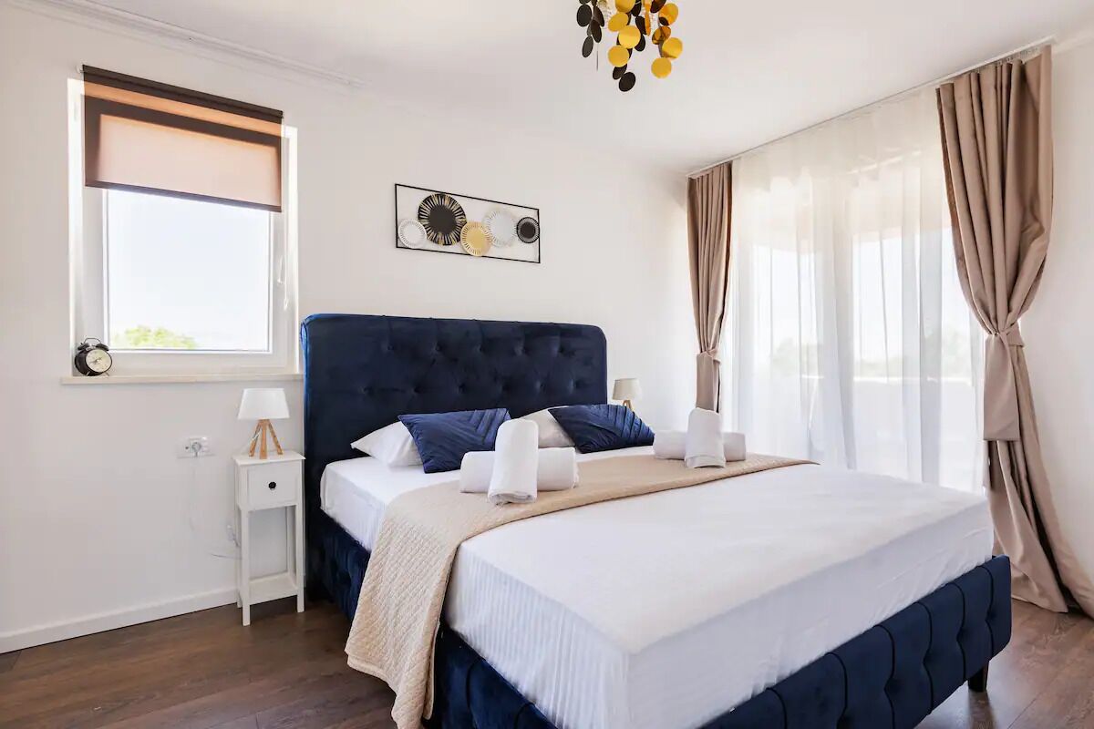 3 Schlafzimmer, Schreibtisch, Bügeleisen/Bügelbrett, kostenloses WLAN