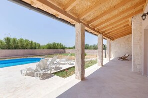 Outdoor pool - New villa Casa di Marko with the pool (Privlaka)