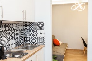 Fridge, stovetop, espresso maker, coffee/tea maker - Contemporary chic in Central Athens (Athens)