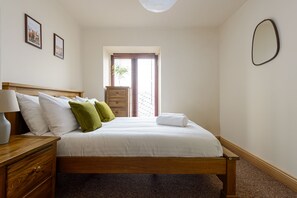 Apartamento | 1 quarto, espaço de trabalho para notebook