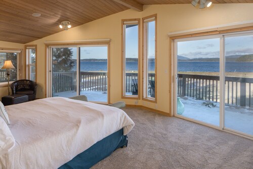 Lopez Island, Peninsula House #315