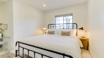 Desk, iron/ironing board, free WiFi, bed sheets