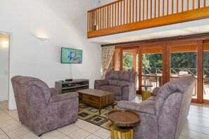 Classic Villa | Living area