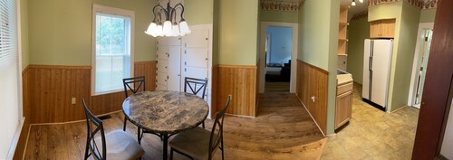 1st Class Rentals Munson Manor VIII at 1 Columbia Street a 1 Bedroom Apartment