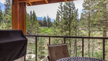 Townhome, 4 Bedrooms | Property grounds