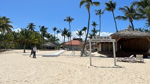 On the beach, sun loungers, beach towels - Private Beach Club & Amazing Golf- Yours to enjoy, with unlimited free golf. (Punta Cana)