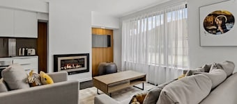 Aroha Apartment at the base of Coronet Peak
