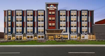 Microtel Inn & Suites Montreal Airport - Dorval QC