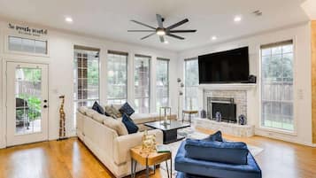 TV, fireplace, offices