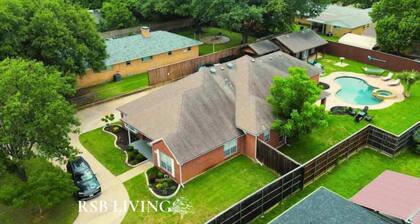 Pool + Game & Cinema Rooms 5BR Near DFW