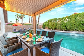 Outdoor dining