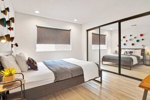 6 chambres, fer et planche à repasser, Wi-Fi, literie fournie