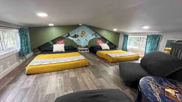 2 habitaciones, escritorio, wifi gratis y ropa de cama