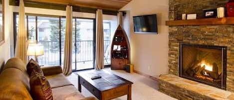 Appart'hôtel, 2 chambres | Salle de séjour