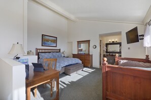 Condo, 2 Bedrooms | 2 bedrooms, free WiFi - St. Anton Wooded View 2-bedroom Condos w/ Ski Lockers (Mammoth Lakes)