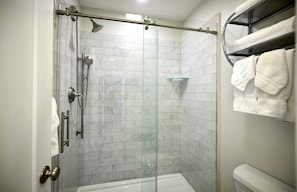 Condo, 2 habitaciones | Baño