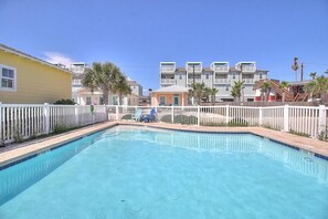 Pool - Toucan Tango- Golf Cart Friendly | 3BD Home! (Port Aransas)