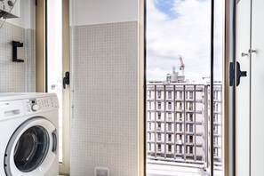 Interior - Sorrel Apartment, AC, WiFi !New! (Lisboa)