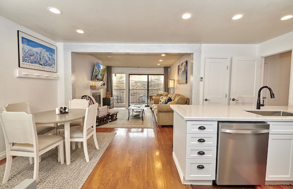 Condo, 1 Bedroom | Private kitchen - St. Anton Condos With Rec Center (Mammoth Lakes)