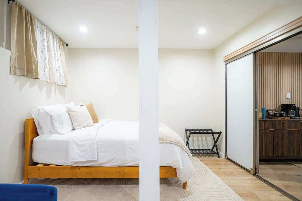 1 chambre, fer et planche à repasser, Wi-Fi, draps fournis