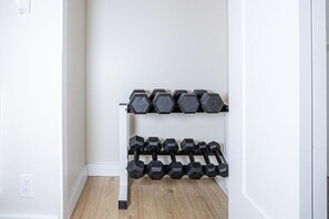Interior - Bowdoin Basement Flat | Peloton, Workspace, Monthly (Seattle)