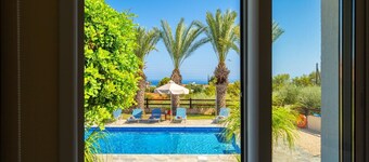 Villa Amorosa - Four Bedroom Villa, Sleeps 8