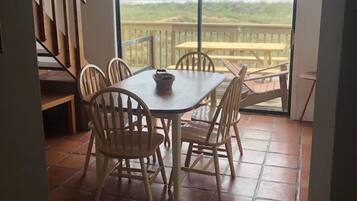 Family Condo, Private Bathroom, Sea View | Restaurant