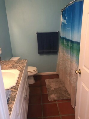 Family Condo, Private Bathroom, Sea View | Bathroom - Mia's Beach House (Matagorda)