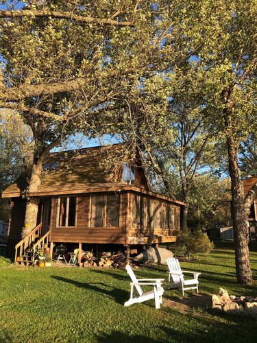 Cabin on the Mississippi River