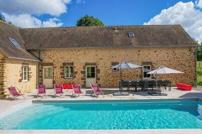 So Villa Chateaubert (72) - Heated pool - Basketball - 2h Paris - 30p.