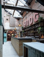 Bar (en el alojamiento)