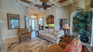 Smart-tv en een kantoor