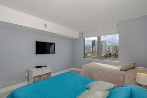 3 Schlafzimmer, Schreibtisch, kostenloses WLAN, Bettwäsche