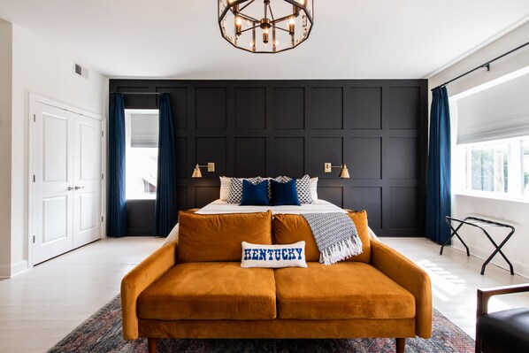 1 bedroom, desk, iron/ironing board, travel cot