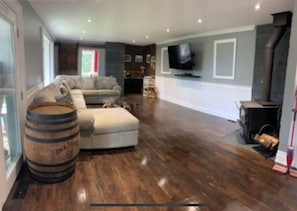 Smart TV, DVD player, books, video library