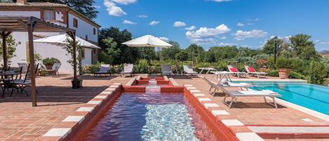 An infinity pool