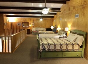 1 makuuhuone, silitysrauta/-lauta, vauvan matkasänky, ilmainen Wi-Fi