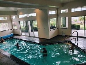 Piscine couverte, piscine chauffée