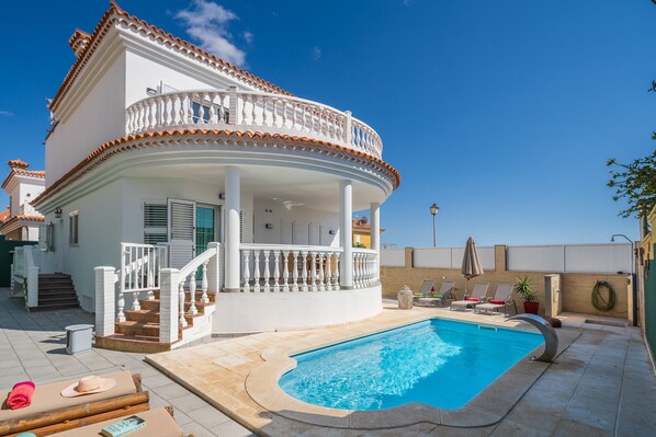 Alberca al aire libre 